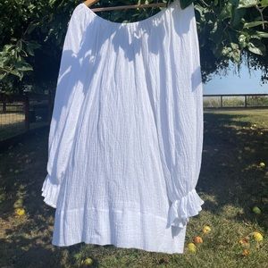 Brand new never worn Honeydove vintage dress.